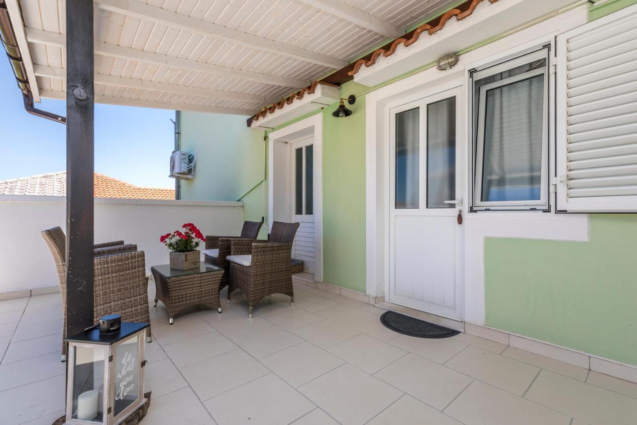 Alaburic Rooms & Apartment Mali Lošinj Esterno foto