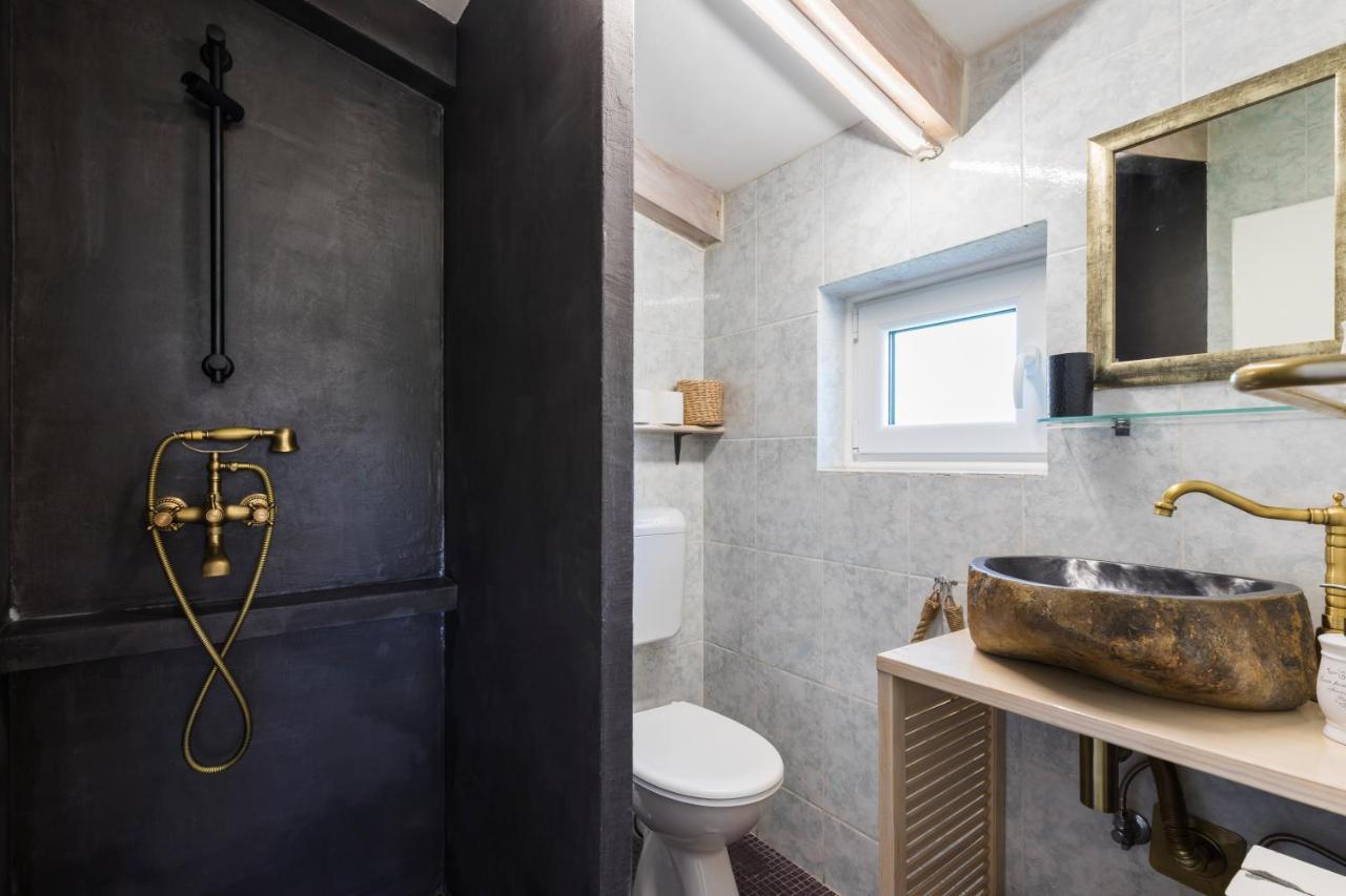 Alaburic Rooms & Apartment Mali Lošinj Esterno foto