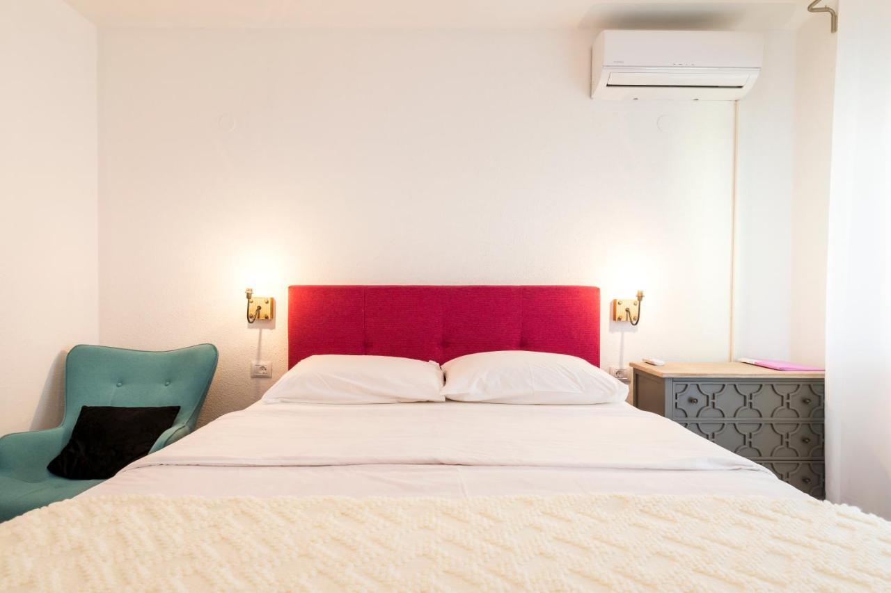 Alaburic Rooms & Apartment Mali Lošinj Esterno foto