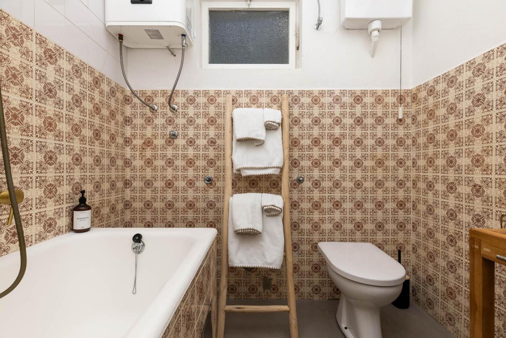 Alaburic Rooms & Apartment Mali Lošinj Esterno foto