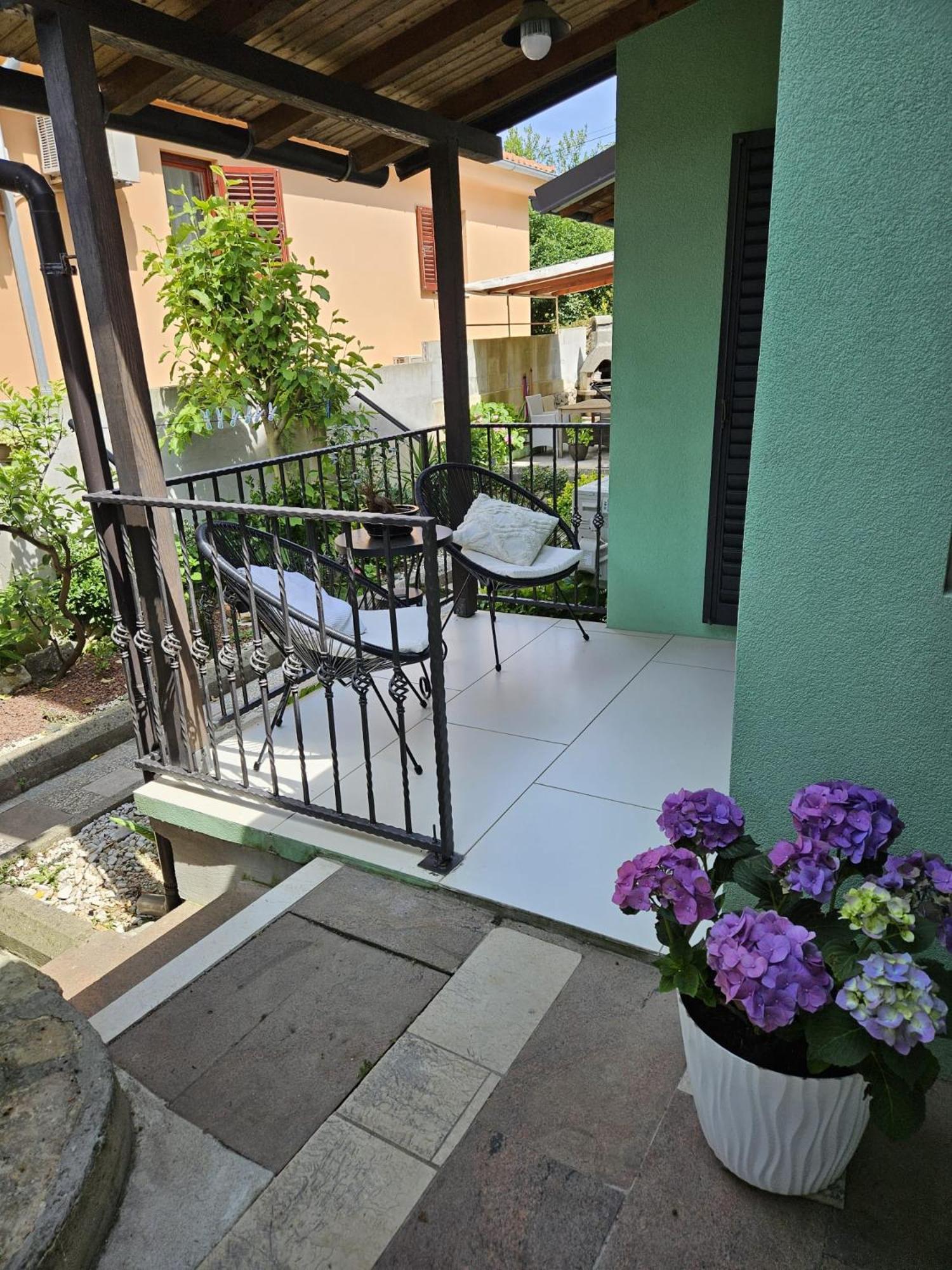 Alaburic Rooms & Apartment Mali Lošinj Esterno foto